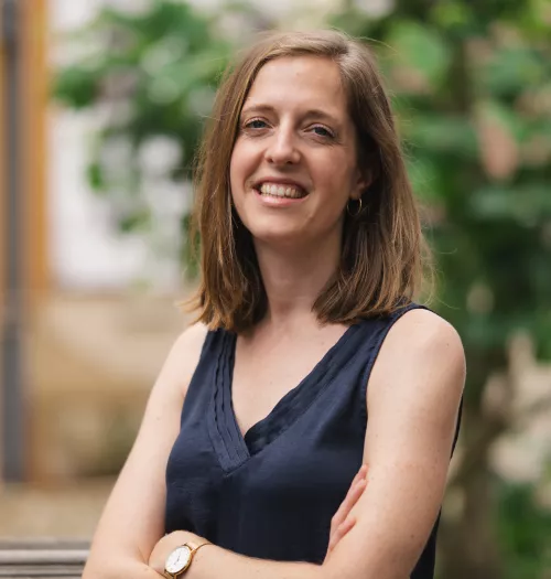 Julie LATOUR - 2.jpg